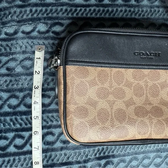 Coach Black and Tan Crossbody Bag with Matching Wallet - Picture 9 of 13